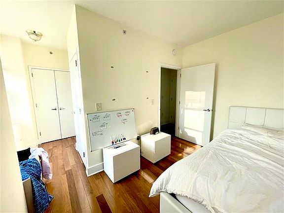 3rd image of 88 Morgan St APT 2608