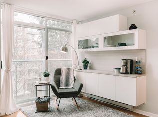 9288 University Cres #302, Burnaby, BC