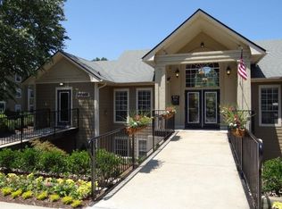 200 Hampton Lee Ct APT 1L, Cary, NC 27513