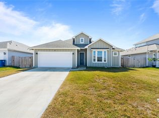 134 Shady Terrace Ln, Rockport, TX 78382