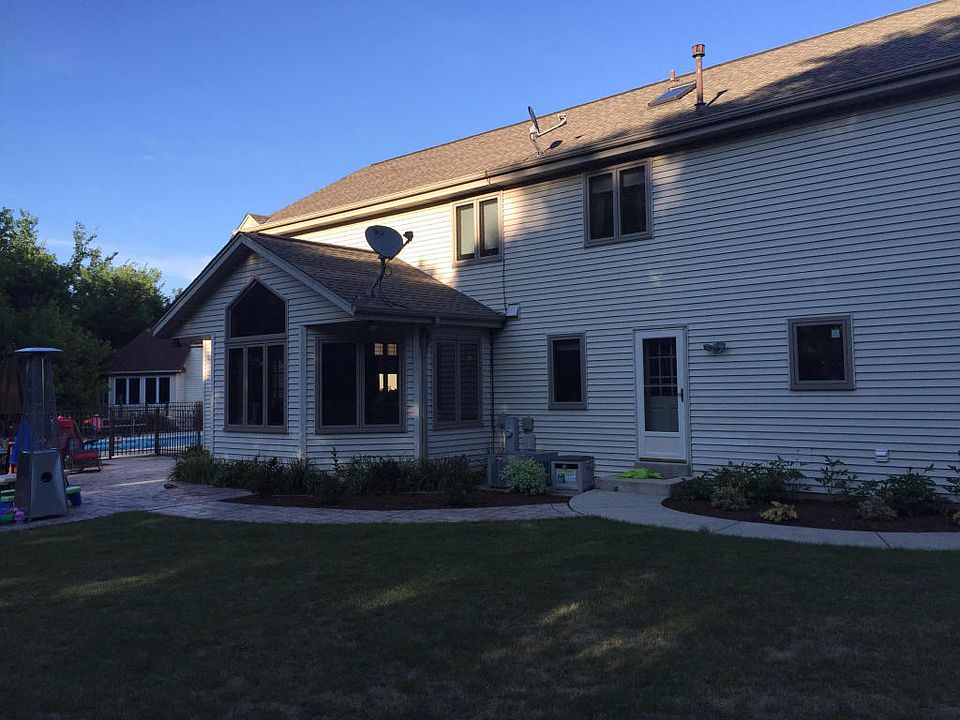 2nd image of N62W14742 Mill Creek Ct