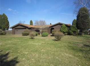 300 Twin Springs Rd, North Versailles, PA 15137