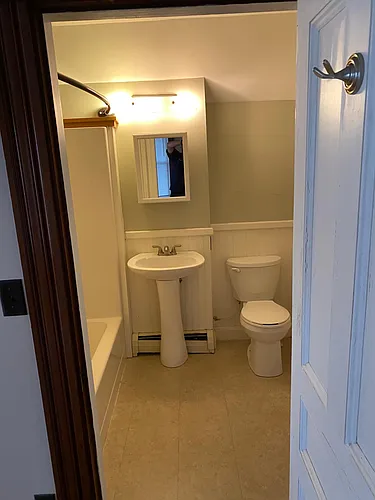 59 Park St #A Photo 1