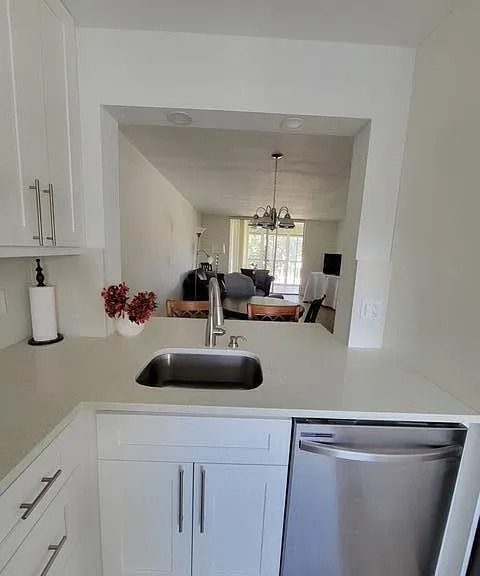 6650 Oriole Blvd #4080 — Photo 3