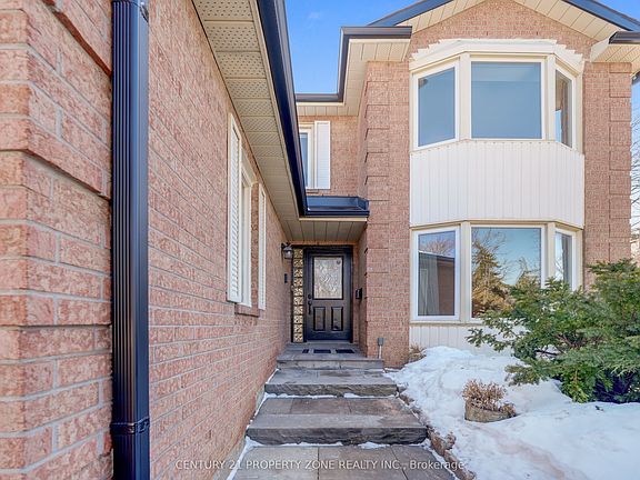 4th image of 3068 Prentiss Rd