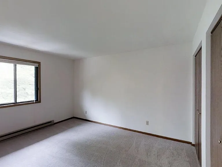 N83W13682 Fond Du Lac Ave #58 — Photo 13