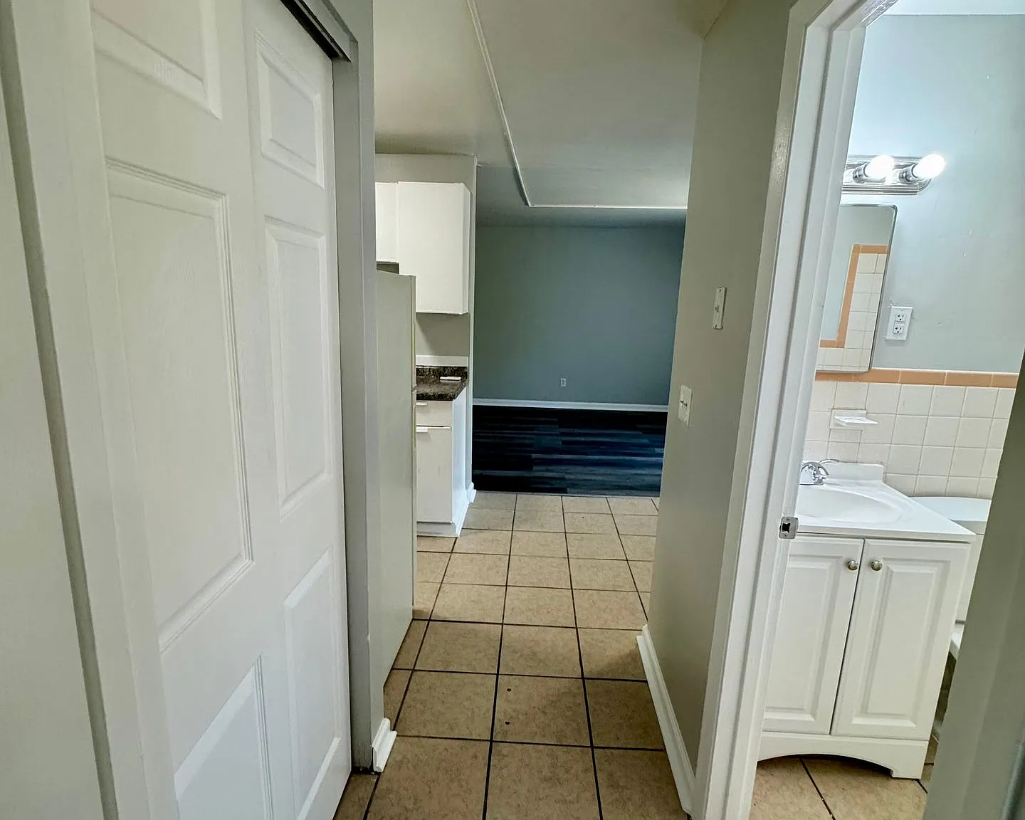Westwood Manor — Photo 4