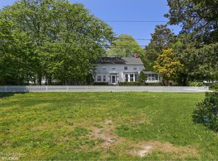 29 Bowden Sq, Southampton, NY 11968