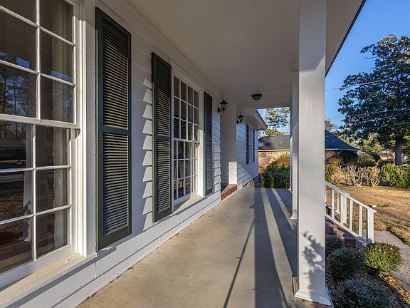 4th image of 109 Mandalay Dr