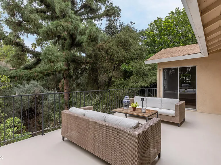 5209 Alta Canyada Rd — Photo 37
