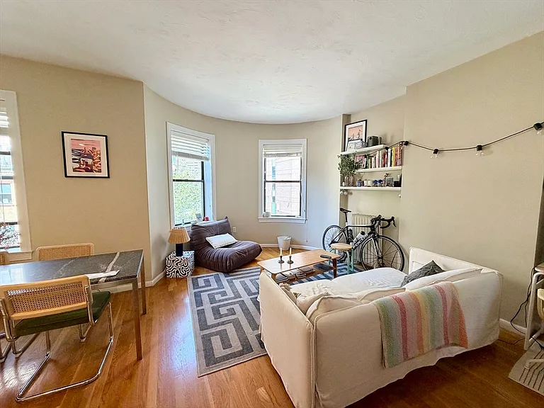 40 Saint Botolph St #34 — Photo 1