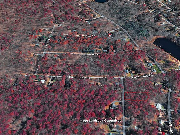 5th image of 0 Fox Hill Rd