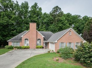 1950 Wynfield Point Dr, Buford, GA