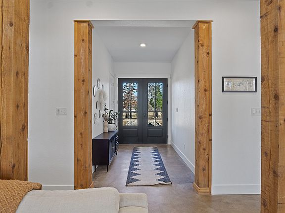 4th image of 8012 County Road 1201