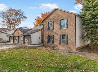1818 Harbour Cir NW #12D, Canton, OH 44708