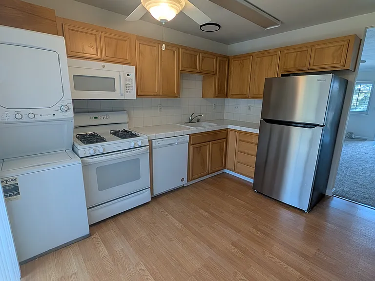 1501 La Esplanada Pl #323 — Photo 5