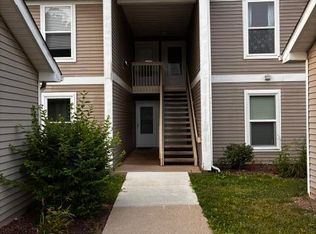 1357 Heatherwood Ln, Ann Arbor, MI 48108