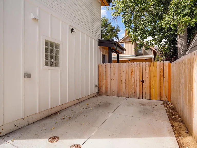 4370 Winona Ct #1/2 — Photo 15