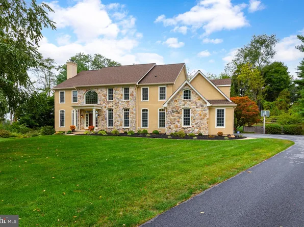 972 Wes Moore Dr, West Chester, PA 19382