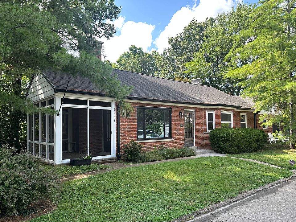 Enjoy coming home to this darling remodeled Ranch on a corner lot in the heart of Madison Place, just a few short blocks from Mariemont Square.