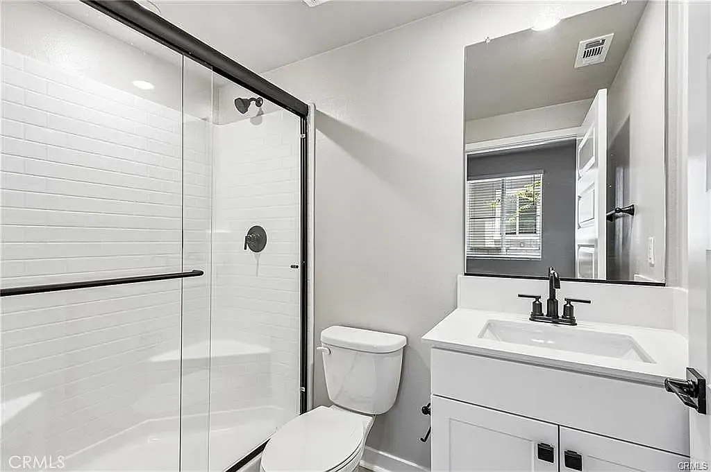 3 bed, 1754 sqft, $1,275 — Photo 3