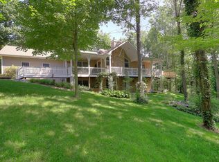 805 144th Ave, Wayland, MI 49348