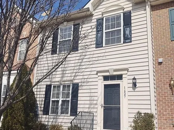 1627 Trestle St, Mount Airy, MD 21771