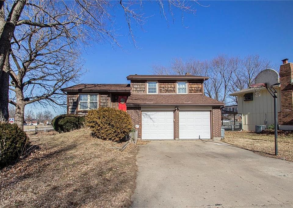 1st image of 5422 Vista Dr
