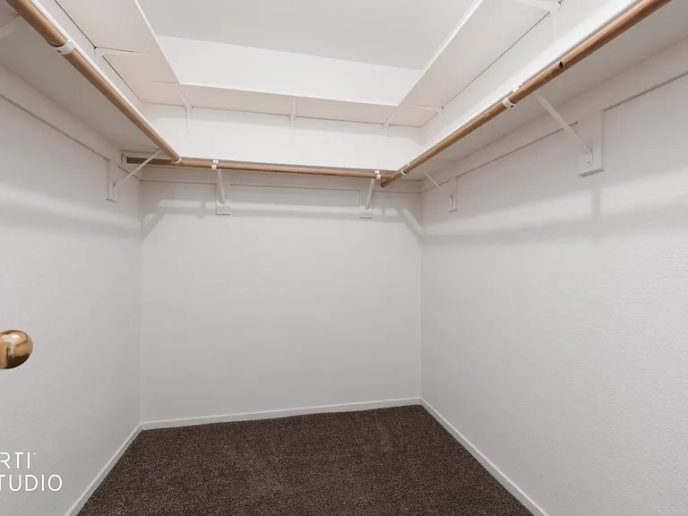 130 Falcon St — Photo 17