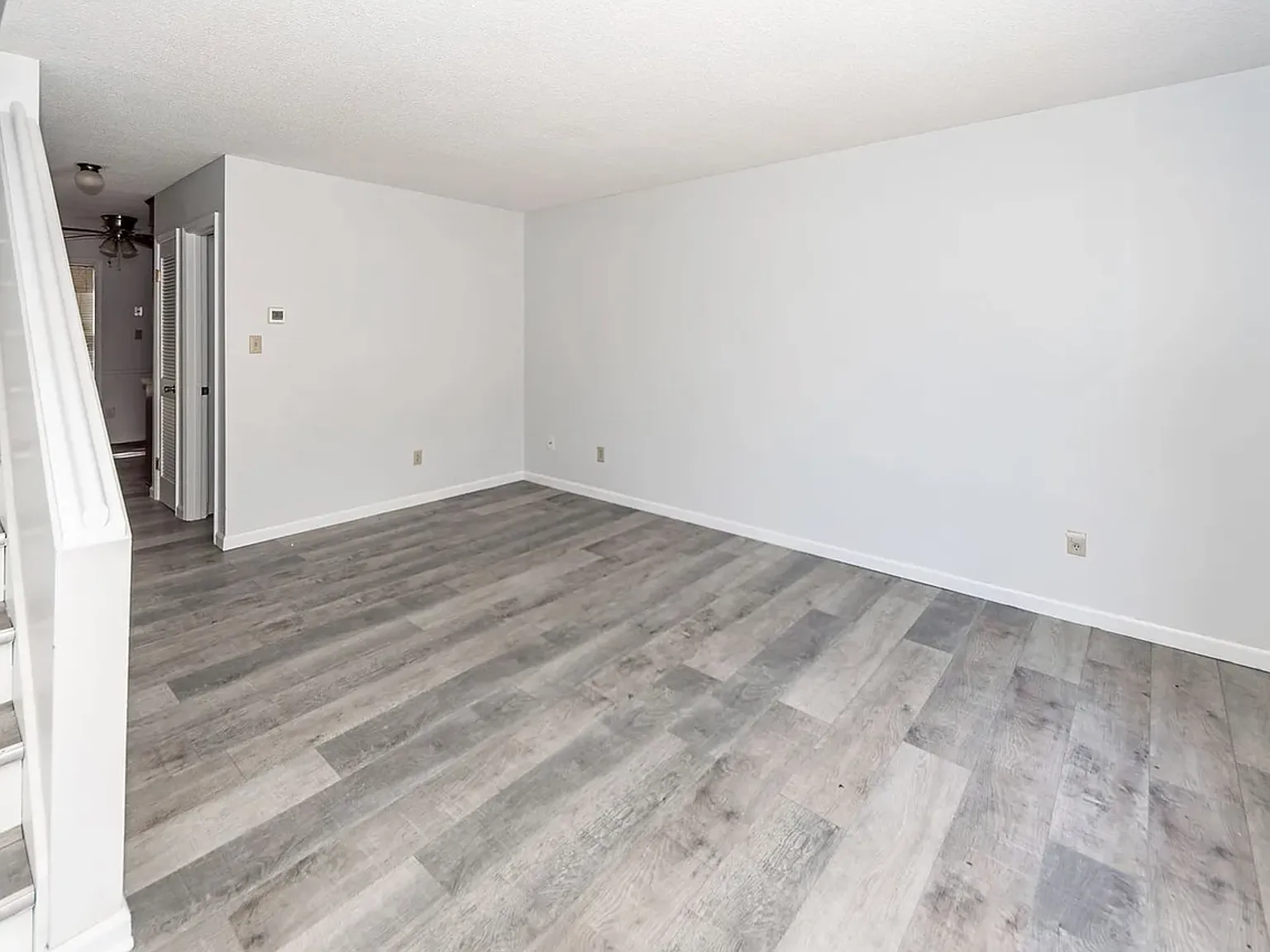 2 bed, 1.5 bath, 1500 sqft, $1,500 — Photo 2