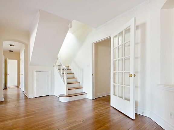 3rd image of 515 E 89th St #6BC