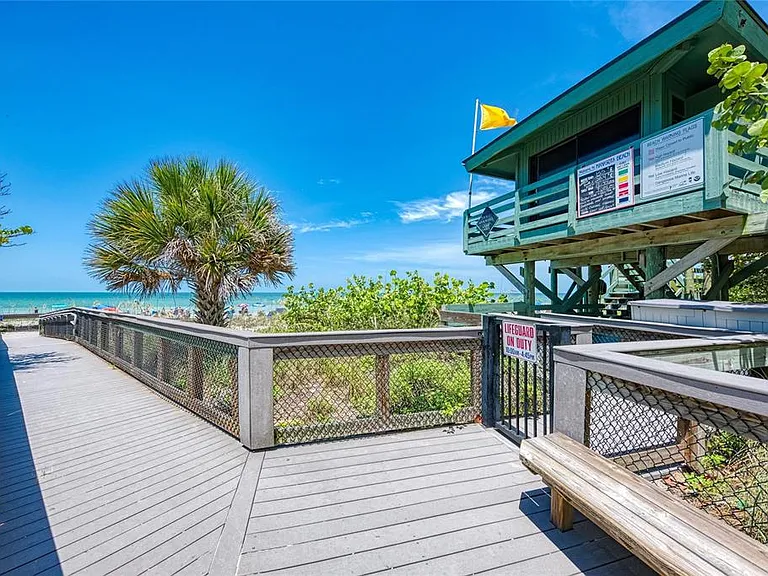 8613 Seasalt Loop — Photo 82
