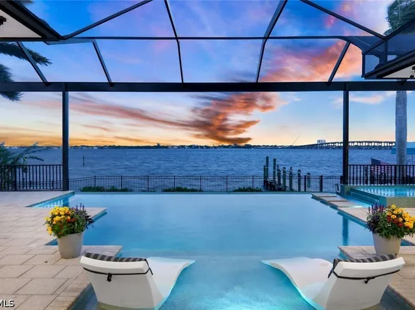 4415 SE 20th Pl, Cape Coral, FL 33904