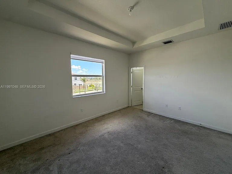 2659 SE 28th Ave — Photo 9