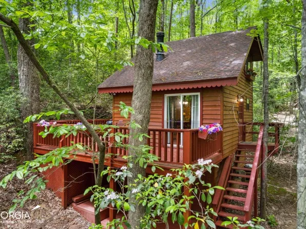 10 Squirrel Hollow Dr, Sautee Nacoochee, GA 30571