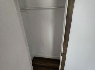 1449 Clevenger Cove Rd, Hollister, MO 65672