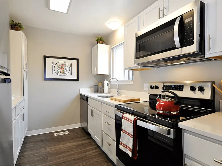 Mill Creek Townhomes — Photo 8