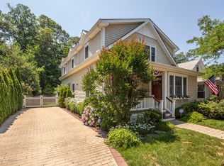 44 Allen St, Rumson, NJ 07760