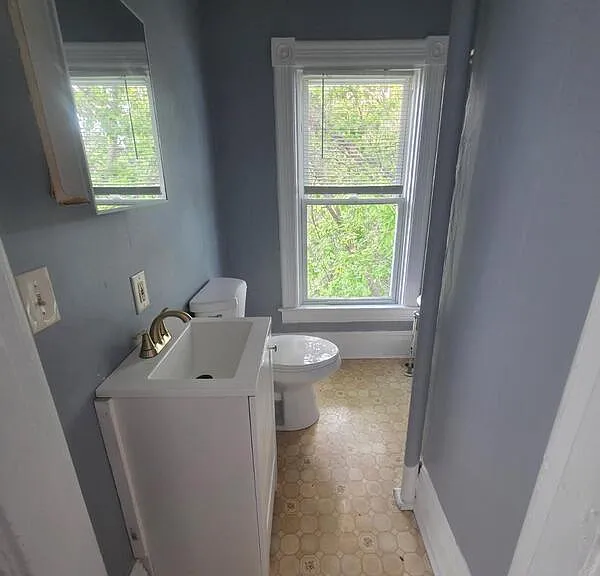 334 Clay St #6 — Photo 7