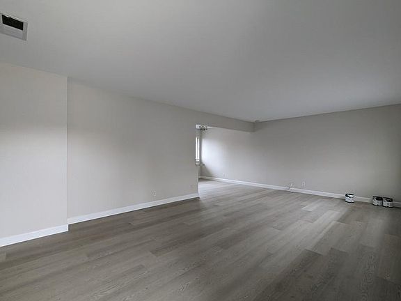 2nd image of 4782 Frazier Ln #4782