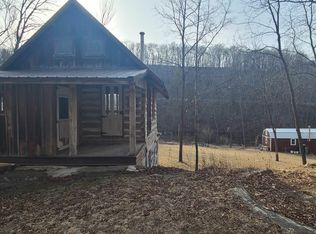 359 Volney Rd, Luana, IA 52156