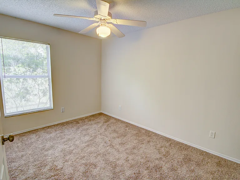 7238 Bellingham Oaks Blvd — Photo 19