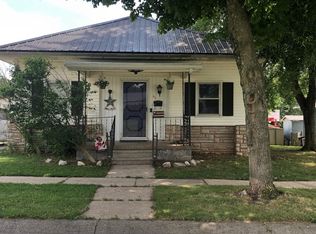 217 W 10th St, Bicknell, IN