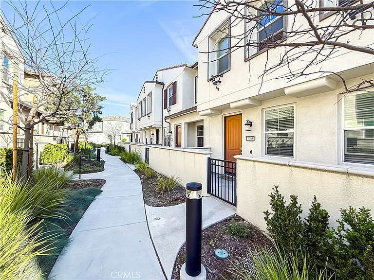 7099 Vernazza Pl — Photo 14