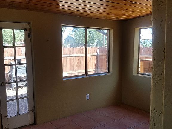 3rd image of 3245 N Geronimo Ave