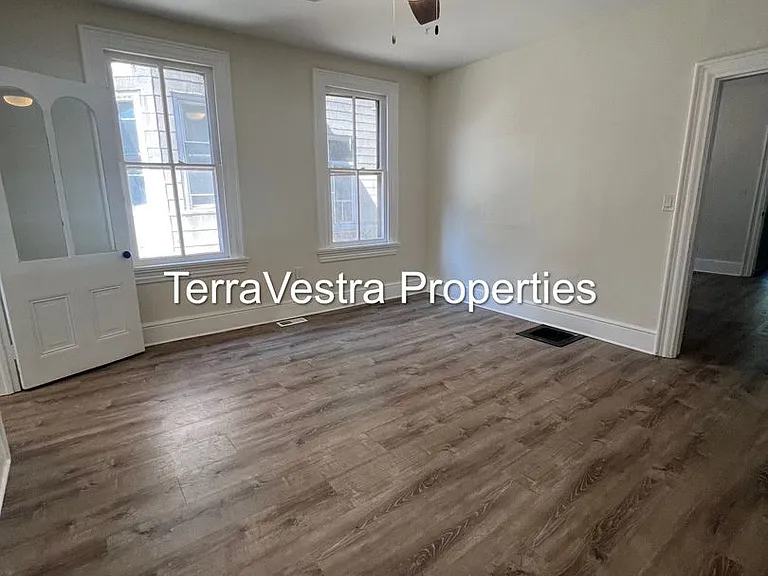 41-43 East Ave — Photo 29