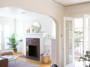 1635 N Kenmore Ave #1635, Los Angeles, CA 90027
