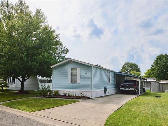 2nd image of 15 Brightwood Dr #15