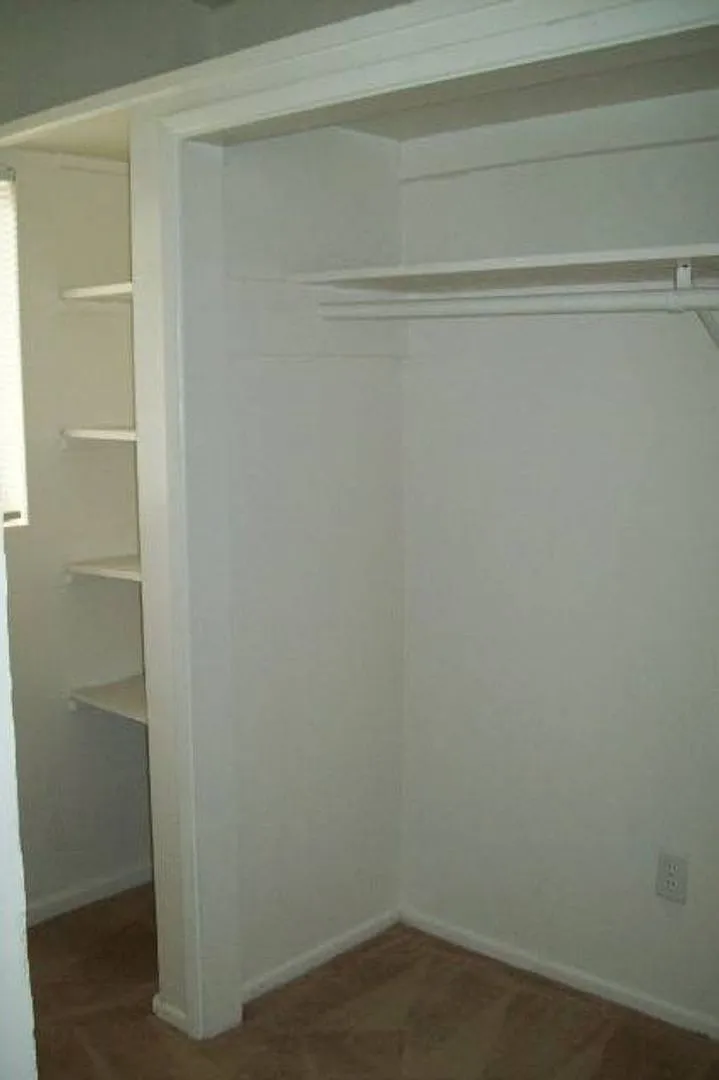 1 Bed 1 Bath in Tempe — Photo 4