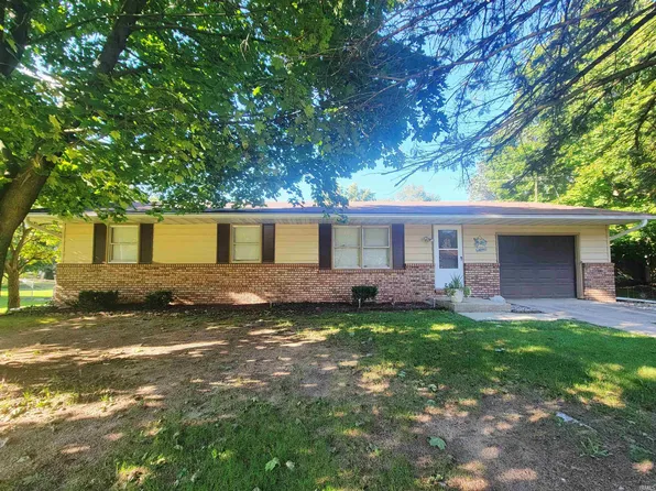 18365 Wee Acres Dr, Bristol, IN 46507